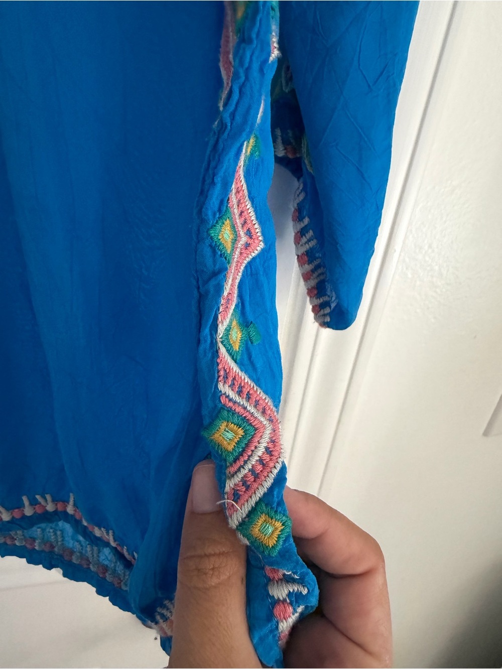 NWOT Johnny Was Blue Embroidered V-Neck Boho Top - size small - Picture 7 of 9